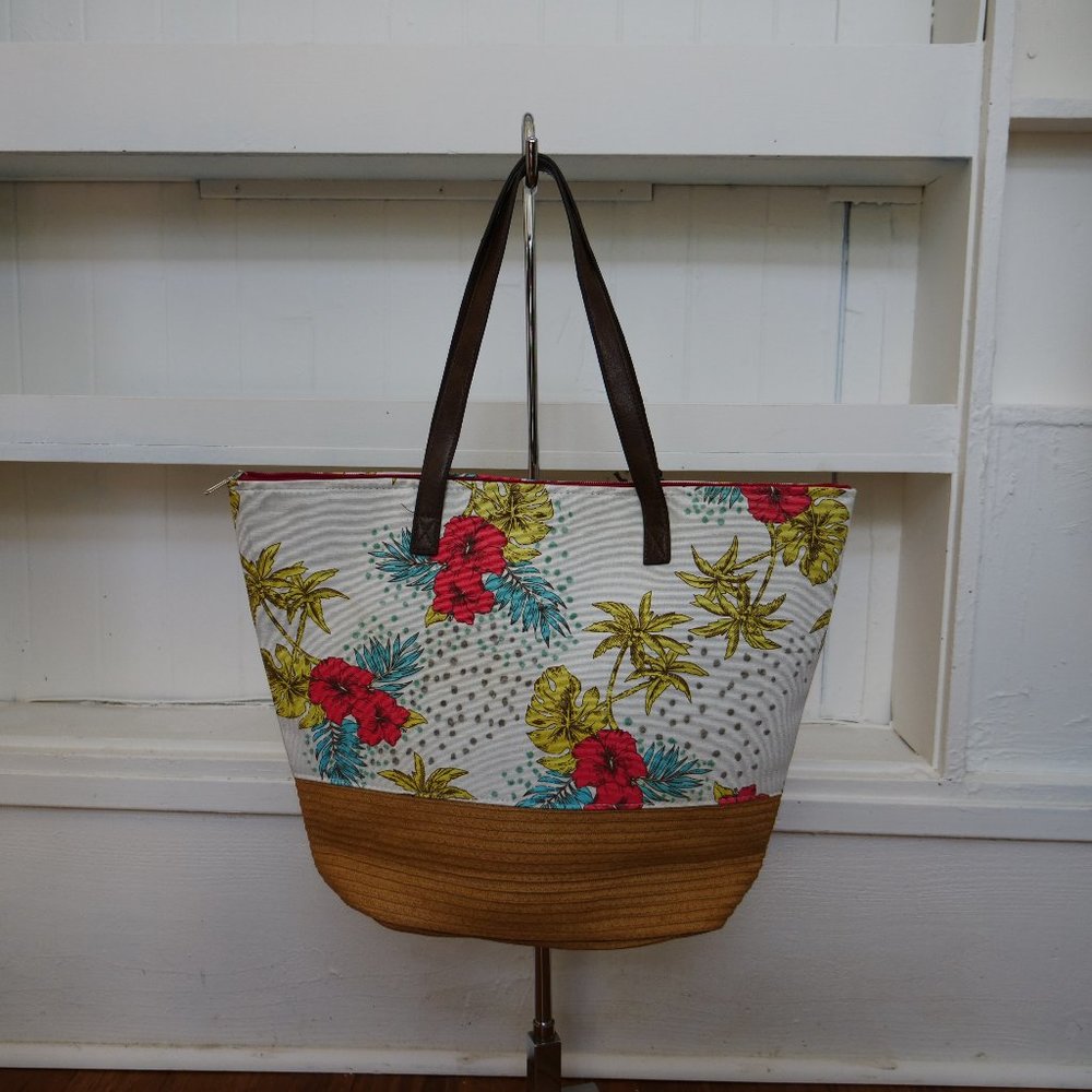 NEW Chic Capelli Floral Tote - Colorful- Cotton/Vegan Leather